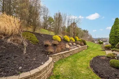 157 Fairway Landings Dr, Canonsburg, PA 15317 - Photo 40