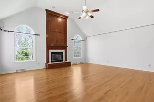 247 Erin, Cranberry Township, PA 16066 - Photo 14