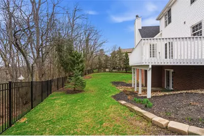 247 Erin, Cranberry Township, PA 16066 - Photo 44