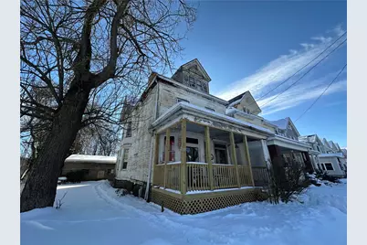 172 Franklin Ave, Vandergrift, PA 15690 - Photo 1