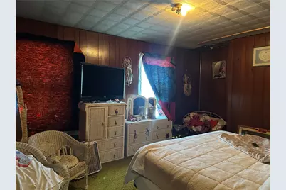 172 Franklin Ave, Vandergrift, PA 15690 - Photo 12