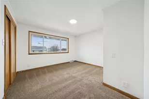 600 Lewis Ave, Jeannette, PA 15644 - Photo 20
