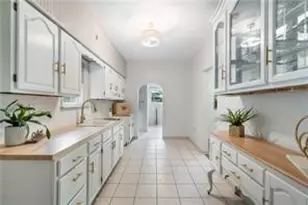 1213 4th Ave, Coraopolis, PA 15108 - Photo 10