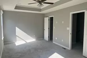 713 Ravenshire Ct, Moon/Crescent Twp, PA 15108 - Photo 8