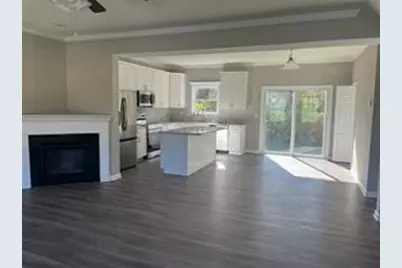 713 Ravenshire Court, Coraopolis, PA 15108 - Photo 4