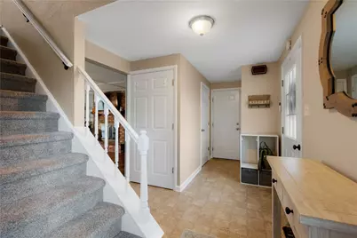 5865 Irishtown Rd, Bethel Park, PA 15102 - Photo 2