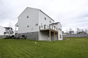 212 Creekside Dr, Oakdale, PA 15071 - Photo 36