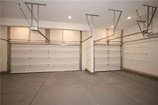 212 Creekside Dr, Oakdale, PA 15071 - Photo 32