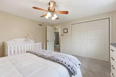 128 Darnley, Moon/Crescent Twp, PA 15108 - Photo 28