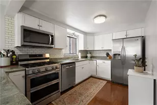 148 Ryan Dr, Scott Township, PA 15220 - Photo 10