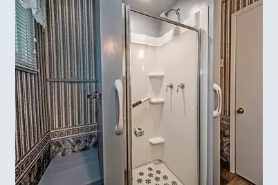 434 E 7th Ave, Tarentum, PA 15084 - Photo 14