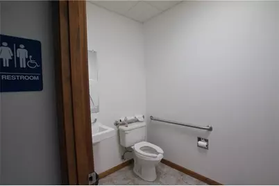 766 E Pittsburgh Street, Greensburg, PA 15601 - Photo 12