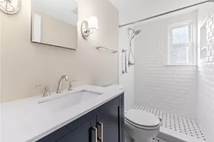 409 Sunset Dr, Pittsburgh, PA 15228 - Photo 20