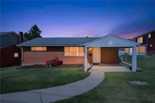 942 Shadycrest Rd, Beechview, PA 15216 - Photo 1