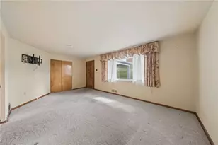 942 Shadycrest Rd, Beechview, PA 15216 - Photo 2