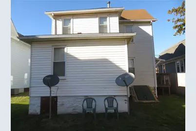 327 W Brady St, Butler, PA 16001 - Photo 2