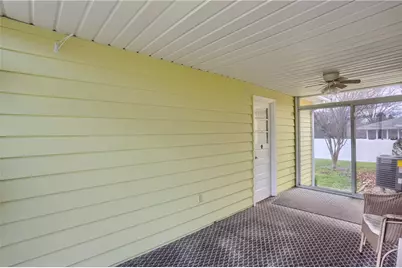 3022 Spring Garden Ave, Neshannock Township, PA 16105 - Photo 12