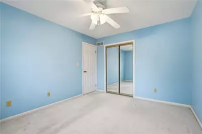 1605 Calico Ct, Bethel Park, PA 15102 - Photo 16