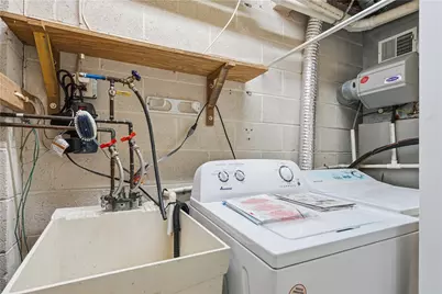 1605 Calico Ct, Bethel Park, PA 15102 - Photo 26