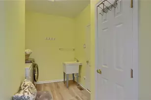 2030 Stillwater Ln, Mt Pleasant Twp, PA 15057 - Photo 24