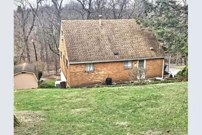 401 Marvin St, North Versailles, PA 15137 - Photo 8