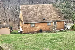 401 Marvin St, North Versailles, PA 15137 - Photo 8