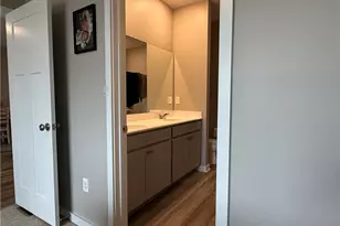 204 Hanover Ln, Meadowlands, PA 15301 - Photo 12