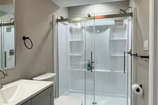 204 Hanover Ln, Meadowlands, PA 15301 - Photo 38