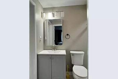 204 Hanover Ln, Meadowlands, PA 15301 - Photo 34