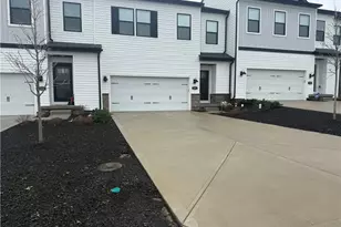 204 Hanover Ln, Meadowlands, PA 15301 - Photo 2