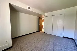 210 Electric Ave, East Pittsburgh, PA 15112 - Photo 10