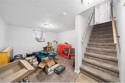 605 W Grant St, Houston, PA 15342 - Photo 28