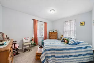 605 W Grant St, Houston, PA 15342 - Photo 18