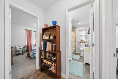 605 W Grant St, Houston, PA 15342 - Photo 16