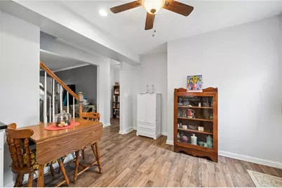 605 W Grant St, Houston, PA 15342 - Photo 10