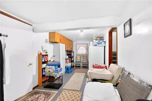 782 Foxwood Rd, Big Beaver, PA 16141 - Photo 40