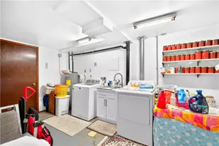 782 Foxwood Rd, Big Beaver, PA 16141 - Photo 38