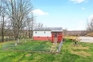 782 Foxwood Rd, Big Beaver, PA 16141 - Photo 8