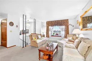 782 Foxwood Rd, Big Beaver, PA 16141 - Photo 14