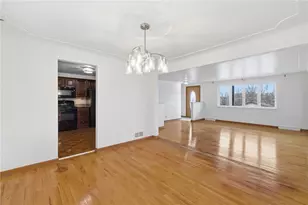 1318 Cathell Rd, Pittsburgh, PA 15236 - Photo 12