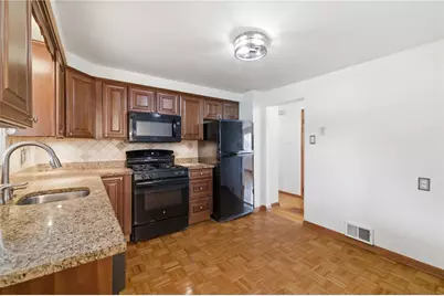 1318 Cathell Rd, Pittsburgh, PA 15236 - Photo 14