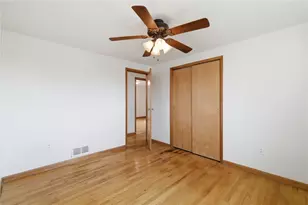 1318 Cathell Rd, Pittsburgh, PA 15236 - Photo 18