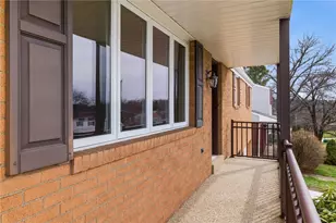 1318 Cathell Rd, Pittsburgh, PA 15236 - Photo 4