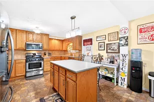 772 Foxwood Rd, Big Beaver, PA 16141 - Photo 34