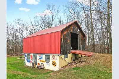 772 Foxwood Rd., Big Beaver, PA 16141 - Photo 14