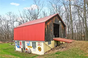 772 Foxwood Rd, Big Beaver, PA 16141 - Photo 14