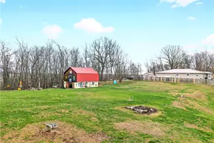 772 Foxwood Rd, Big Beaver, PA 16141 - Photo 8