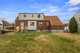 1616 California Ave, White Oak, PA 15131 - Photo 2