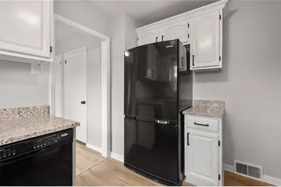 1616 California Ave, White Oak, PA 15131 - Photo 10