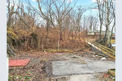 15 Montour St, Canonsburg, PA 15317 - Photo 40